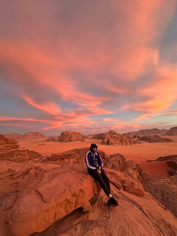 sunset-in-wadi-rum-desert-Johad-get-your-tour